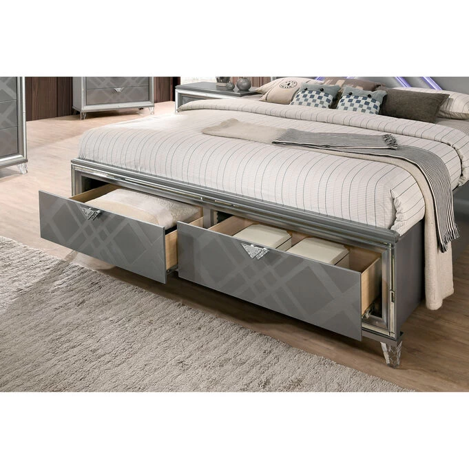 Emmeline Silver Queen 4 Piece Storage Room Group 5 Emmeline Silver Queen 4 Piece Storage Room Group - Image 3