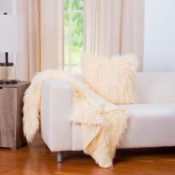 Llama Cream 16 Inch Feather Pillow -furniture QK1081995 SISO LF3 RM